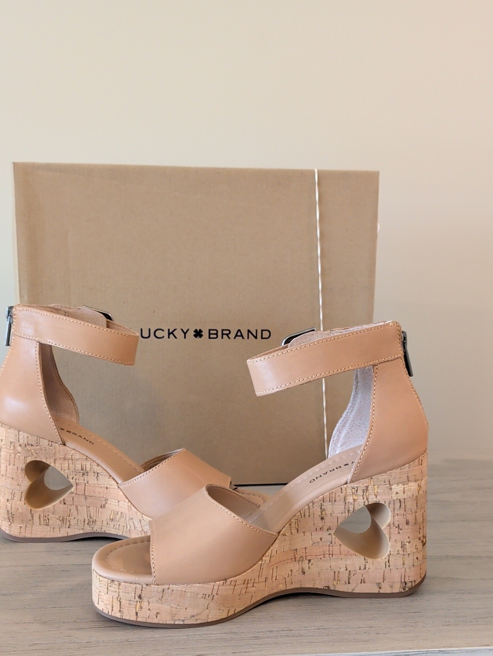 Lucky Brand NIB 6.5 Vachetta Leather Wedge